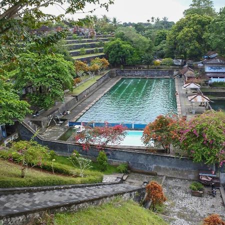 Villa Bale Seni Mataram Buitenkant foto