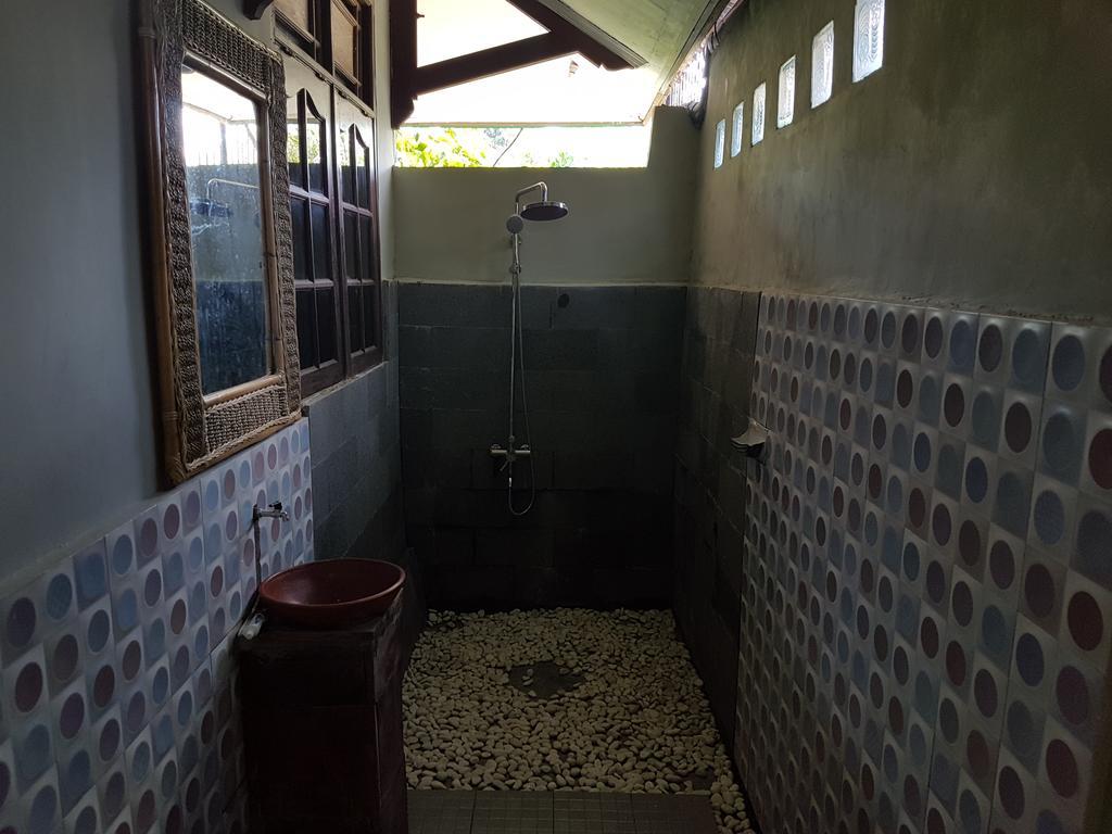 Villa Bale Seni Mataram Buitenkant foto