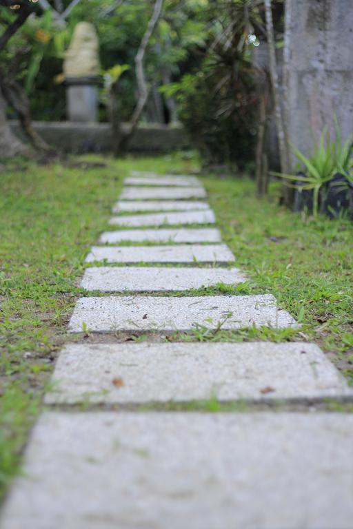 Villa Bale Seni Mataram Buitenkant foto