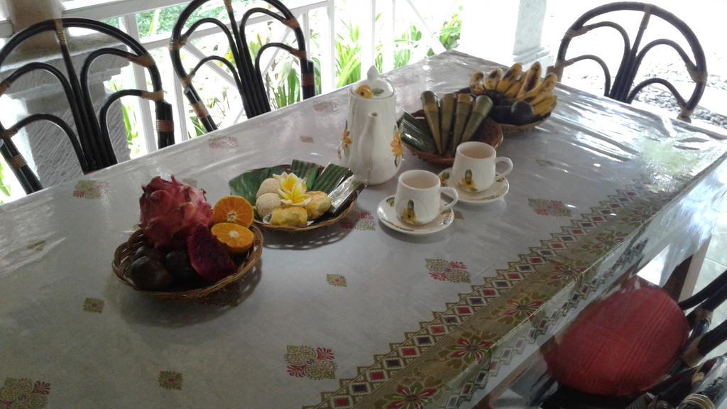 Villa Bale Seni Mataram Buitenkant foto